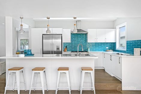 Property photo of 32 Austin Avenue North Curl Curl NSW 2099
