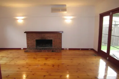 Property photo of 13 Moorookyle Avenue Hughesdale VIC 3166