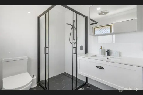 Property photo of 32/23 Tristan Court Benowa QLD 4217