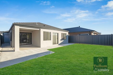 Property photo of 42 Borthwick Parade Clyde North VIC 3978