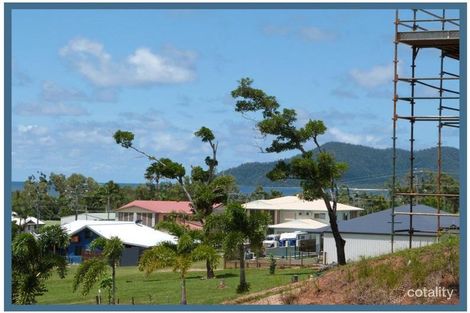 13 Riverside Tce, South Mission Beach, QLD 4852