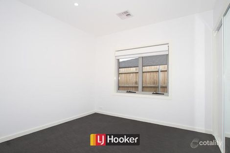 Property photo of 12 Villaret Street Harrison ACT 2914