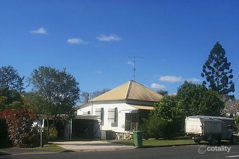 20 Blackall Tce, Nambour, QLD 4560