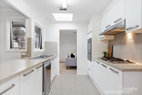 Property photo of 3 Kent Court Werribee VIC 3030