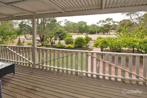 210 Old Farm Lane, Stoneville, WA 6081