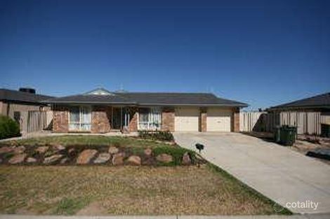 4 Pickard Cct, Woodcroft, SA 5162