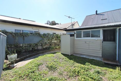 Property photo of 2/35 William Street Stockton NSW 2295