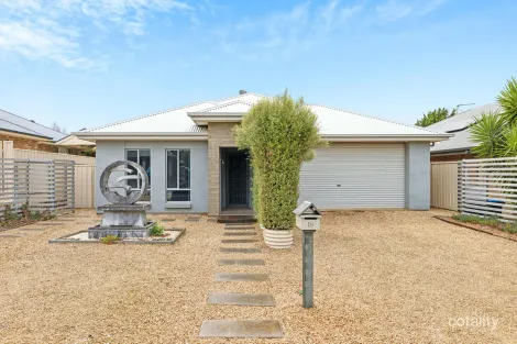 Property photo of 16 Sullivan Road Strathalbyn SA 5255
