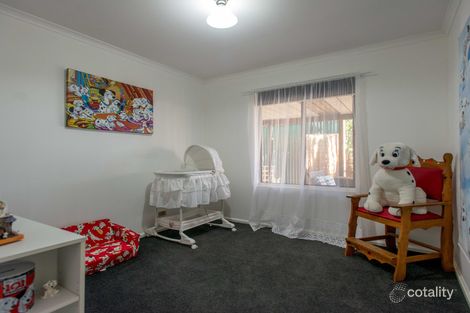 Property photo of 9 Featherstone Drive Huntfield Heights SA 5163