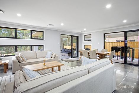 Property photo of 31 Windsorgreen Drive Wyong NSW 2259