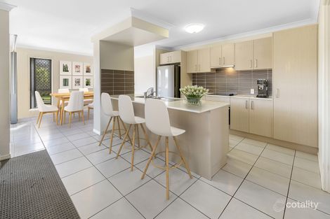 Property photo of 11 Pacific Place Pacific Pines QLD 4211