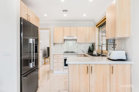 Property photo of 21 Tamworth Crescent Hoxton Park NSW 2171