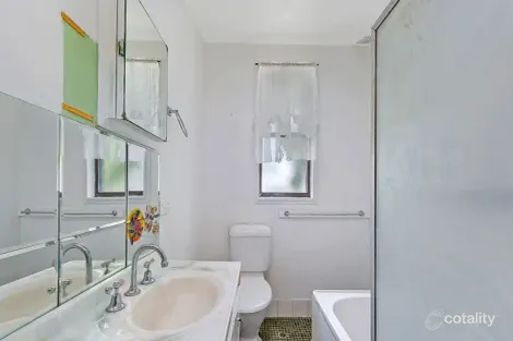 Property photo of 71 Pine Crescent Bidwill NSW 2770