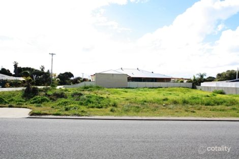 2 Wooleen St, Golden Bay, WA 6174