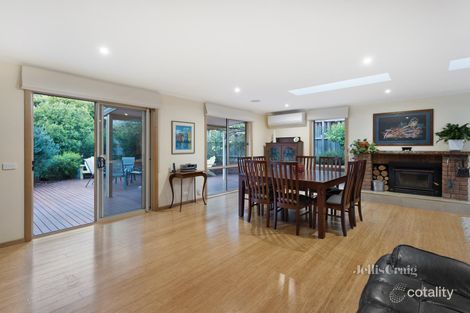 Property photo of 17 St Ives Court Croydon Hills VIC 3136