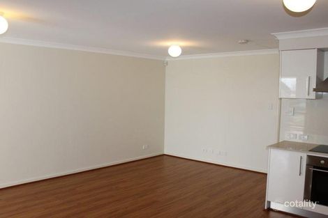 15/27 Camberwell St, Beckenham, WA 6107