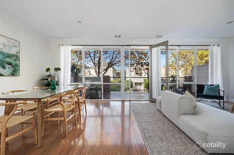 Property photo of 152 Stockmans Way Kensington VIC 3031