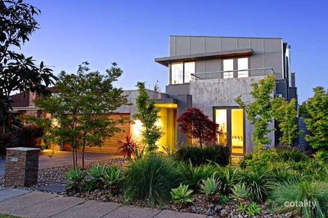 9 Sheffield St, Caulfield South, VIC 3162