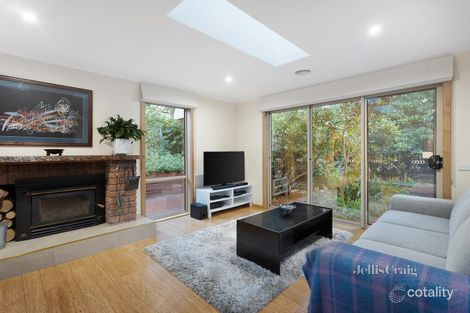 Property photo of 17 St Ives Court Croydon Hills VIC 3136