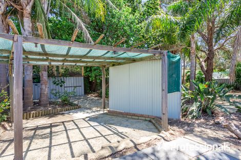 Property photo of 10 Emu Road Brookdale WA 6112