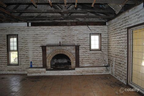 Property photo of 163 Riverside Avenue Barellan Point QLD 4306