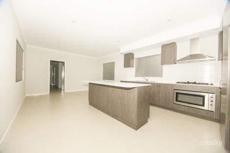 Property photo of 3 Aquila Loop Piara Waters WA 6112