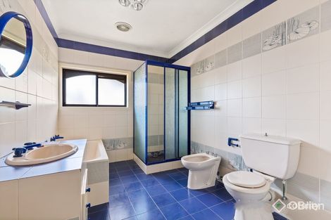 Property photo of 12 Spring Valley Drive Templestowe VIC 3106