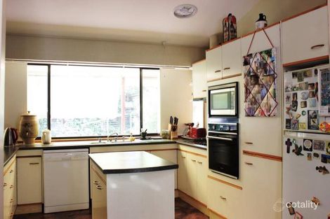 Property photo of 14 Beveridge Drive Green Point NSW 2251