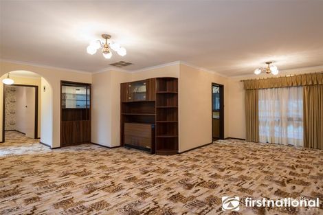 Property photo of 2 Atkins Road Pakenham VIC 3810