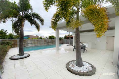 Property photo of 5/2 Waters Close Hope Island QLD 4212