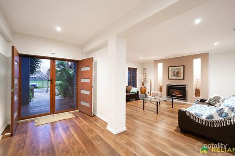 Property photo of 3 Dargy Amble Point Cook VIC 3030