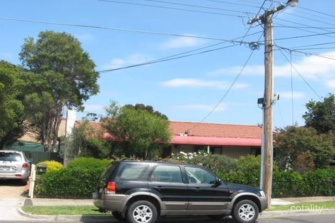7 Severn St, Newport, VIC 3015