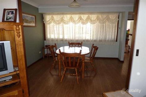 Property photo of 9 Currawong Road Dubbo NSW 2830