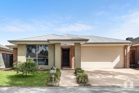 Property photo of 25 Laurimar Boulevard Doreen VIC 3754