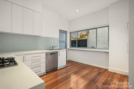 2/61 Shelley St, Elwood, VIC 3184