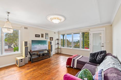 Property photo of 18 Goondah Avenue Koonawarra NSW 2530