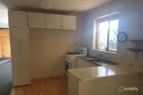 Property photo of 16 Burrows Place Parmelia WA 6167