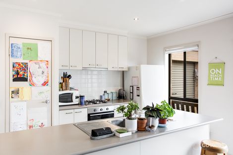 Property photo of 11 Canopy Avenue Alfredton VIC 3350