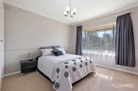 53 Maple St, Golden Square, VIC 3555