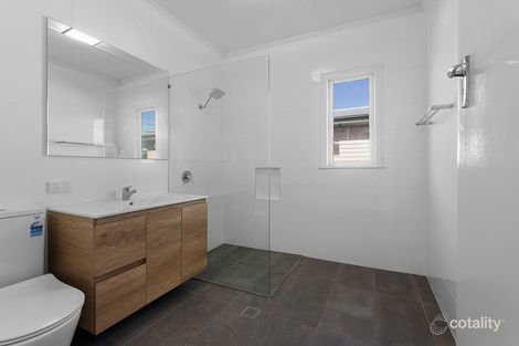 Property photo of 8 Minnis Street Eastern Heights QLD 4305