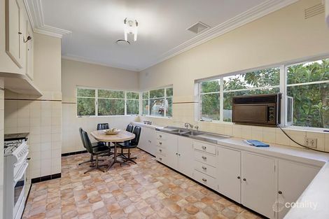 Property photo of 211 Lower Heidelberg Road Ivanhoe East VIC 3079