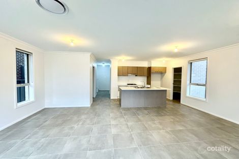 323 Eighth Ave, Austral, NSW 2179