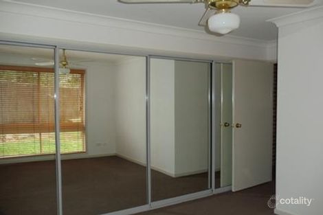 Property photo of 5A Fabian Place Rosemeadow NSW 2560