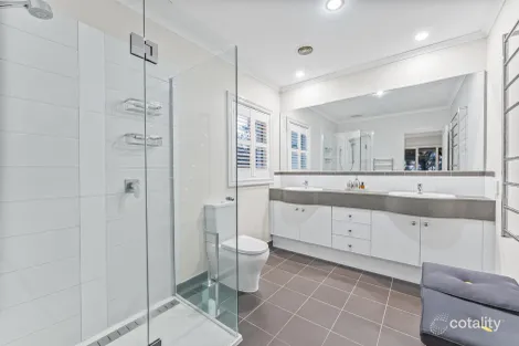 Property photo of 28 The Skyline Sunbury VIC 3429
