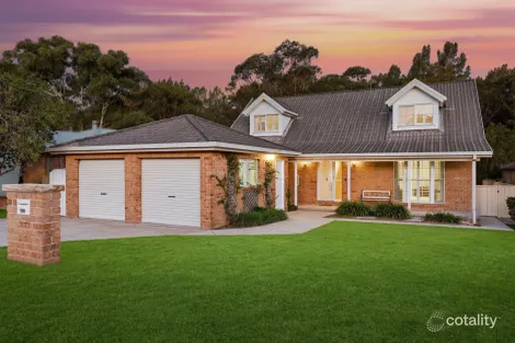 13 Augustus Pl, Bateau Bay, NSW 2261