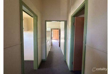 Property photo of 21 Eveleigh Court Scone NSW 2337
