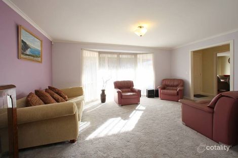 Property photo of 19 Laanecoorie Drive Lysterfield VIC 3156