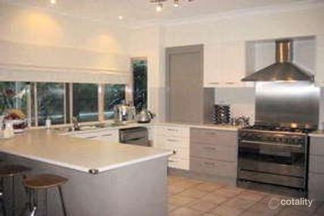 Property photo of 28 Kapilano Crescent Mountain Creek QLD 4557