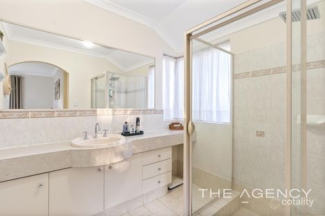 Property photo of 7 Treecrest Gardens Mount Richon WA 6112