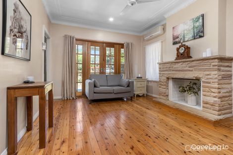 Property photo of 32 Gwen Crescent Warrimoo NSW 2774